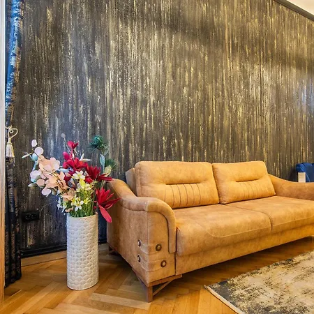 Trinoble Weiss - Boutique In Old Town Aparthotel 3*